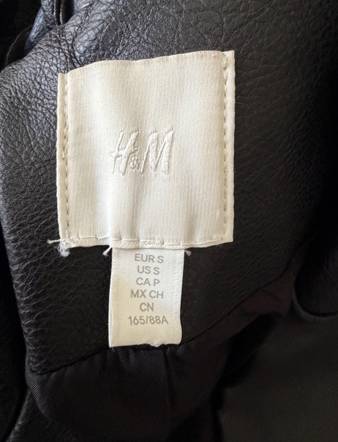 H&M Продам кожаную куртку — фото 2