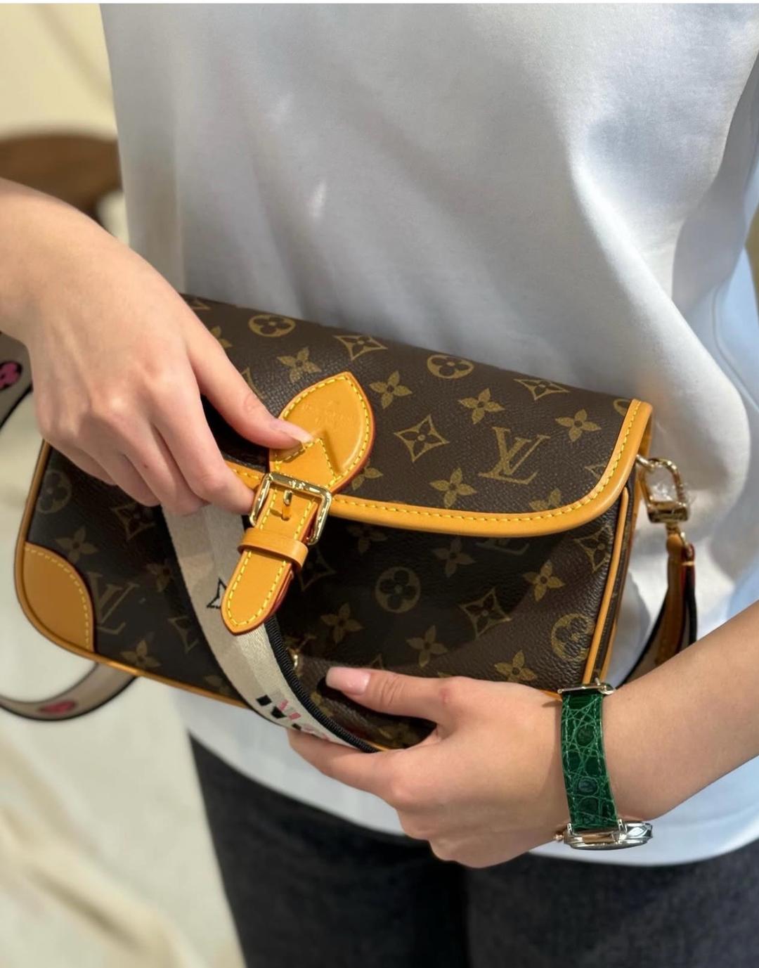 Louis Vuitton Сумка LV — фото 2