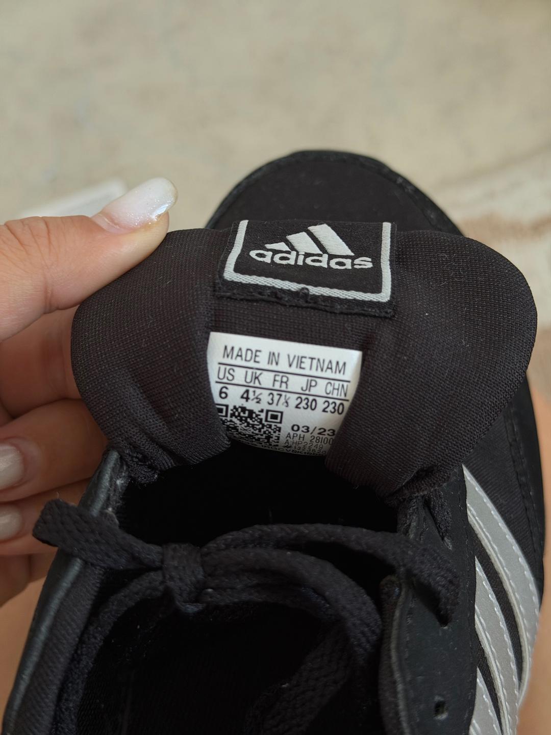 Adidas Кроссовки adidas — фото 2