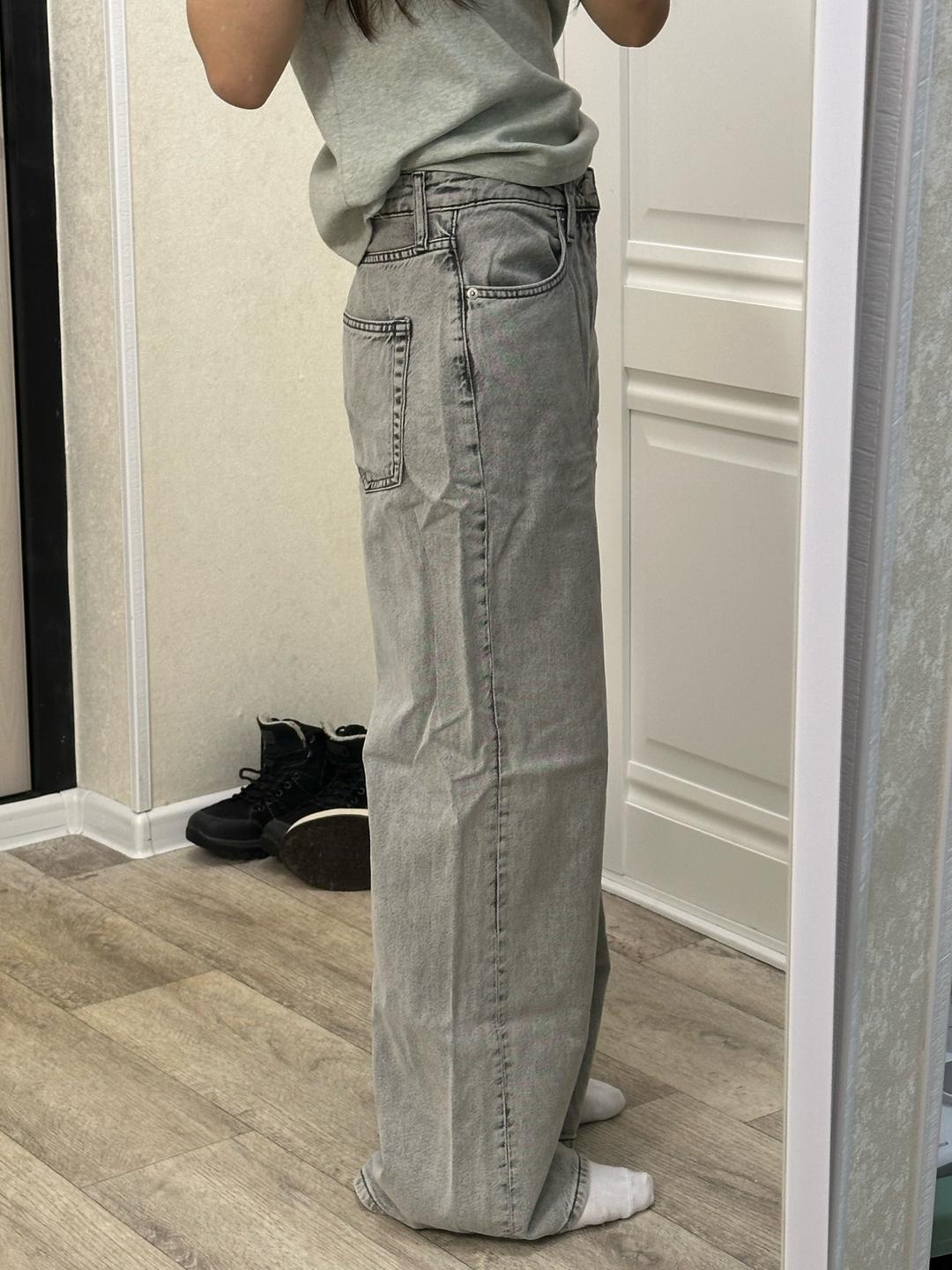H&M Серые джинсы H&M — фото 2