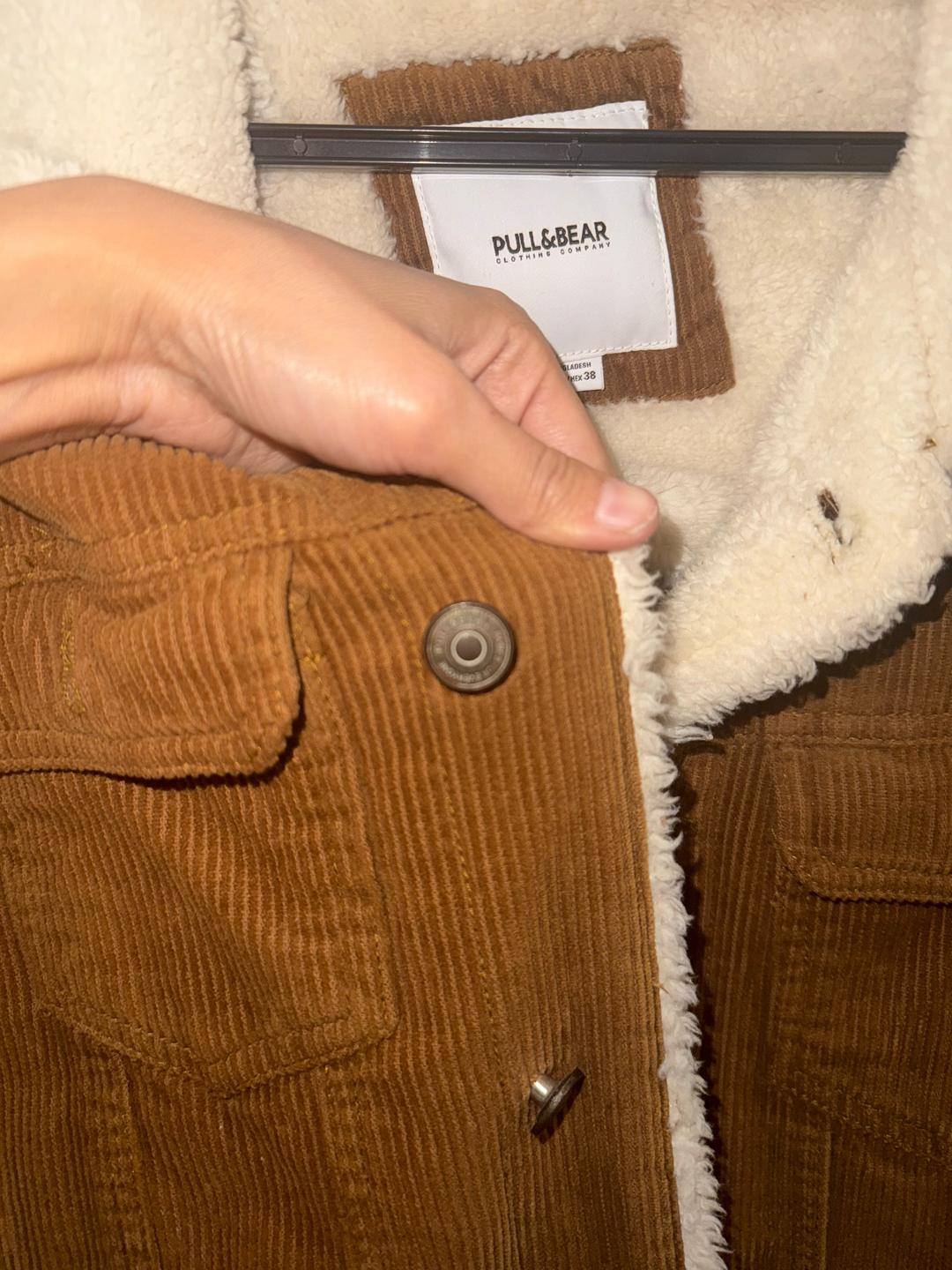 Pull & Bear Куртка PULL&BEAR вельветовая с мехом — фото 2