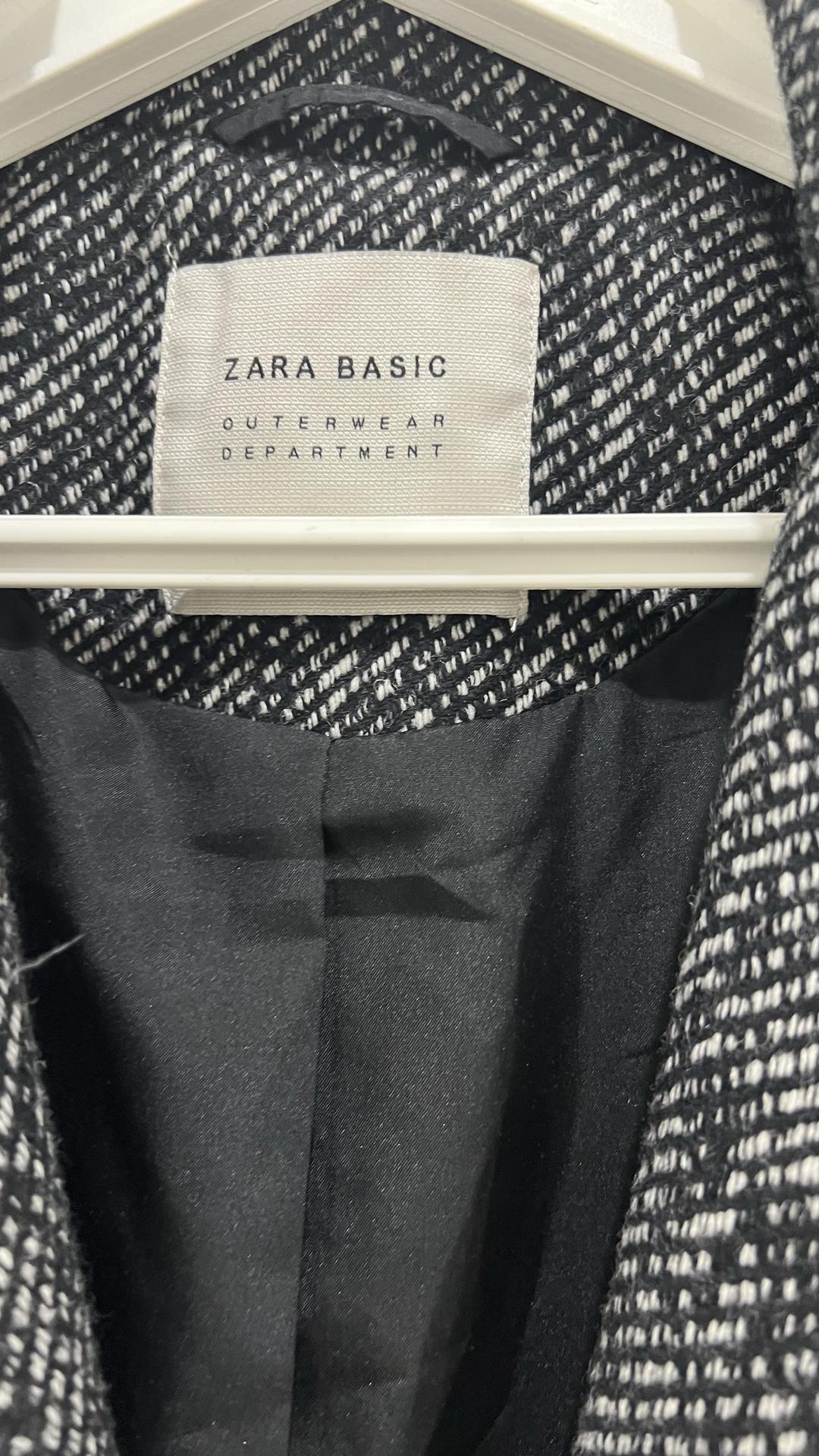 Zara Продается пальто — фото 2