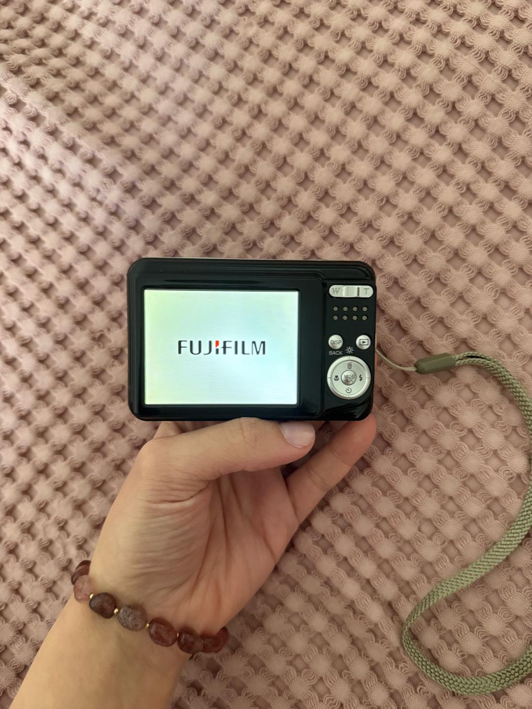 Fujifilm Fujifilm FinePix 12 MP цифровая камера — фото 2