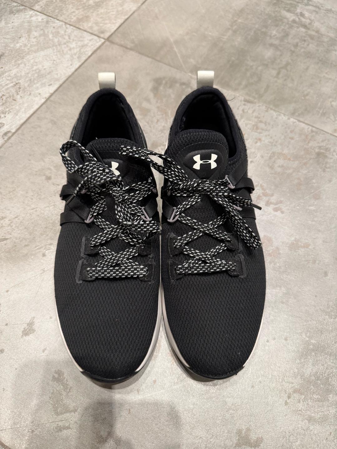 Under Armour Under Armour женские кроссовки — фото 2