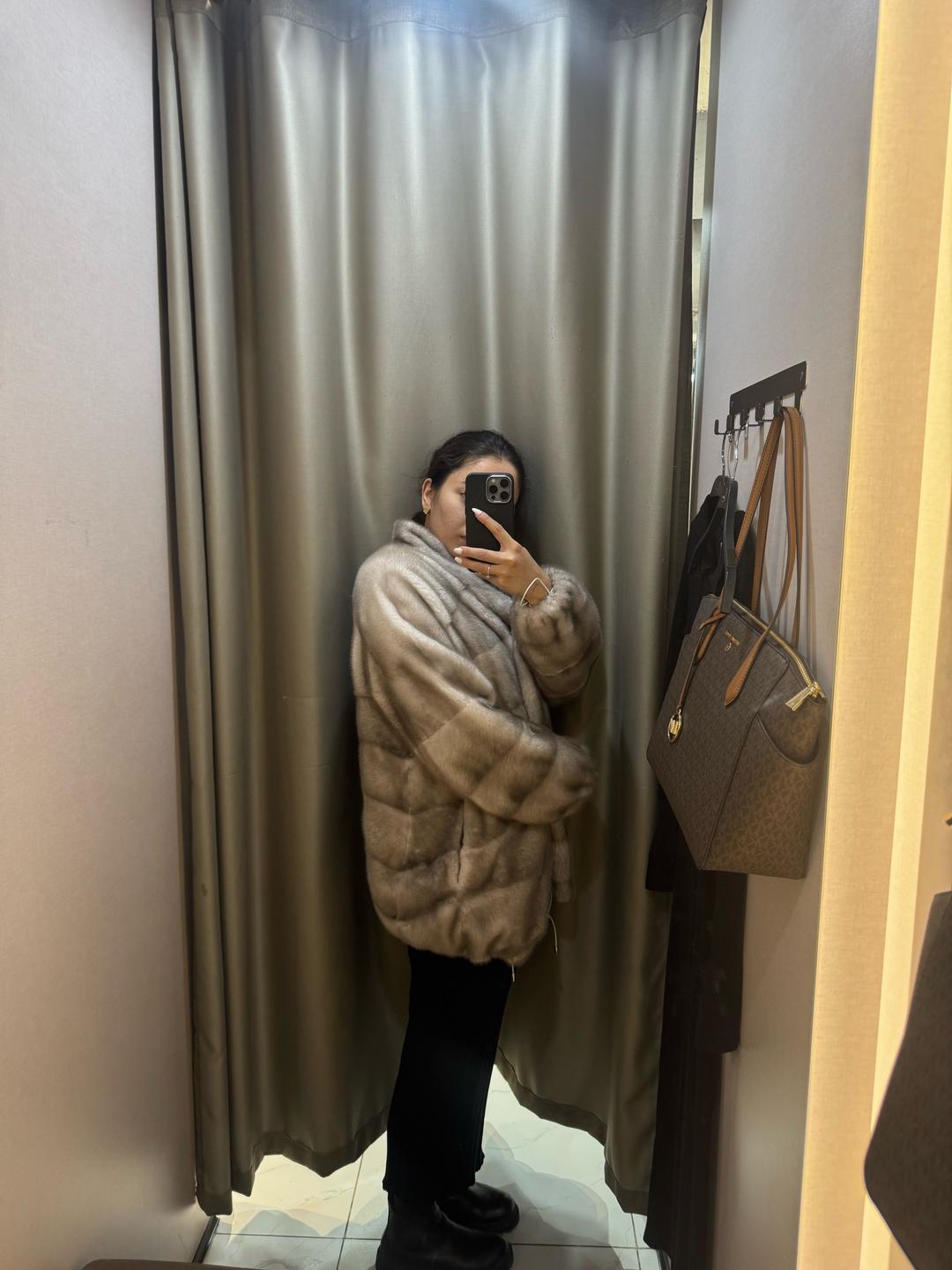 Europa Furs Kazakhstan шуба от Europa Furs Kazakhstan — фото 2
