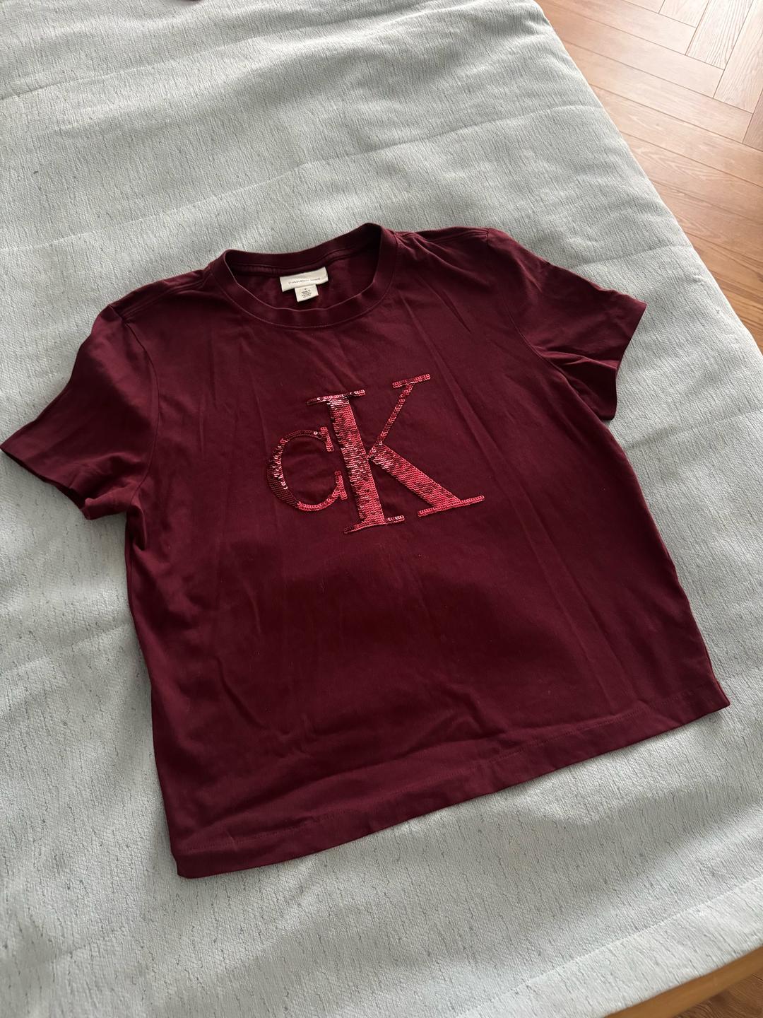 Calvin Klein Продам футболу Calvin Klein — фото 2
