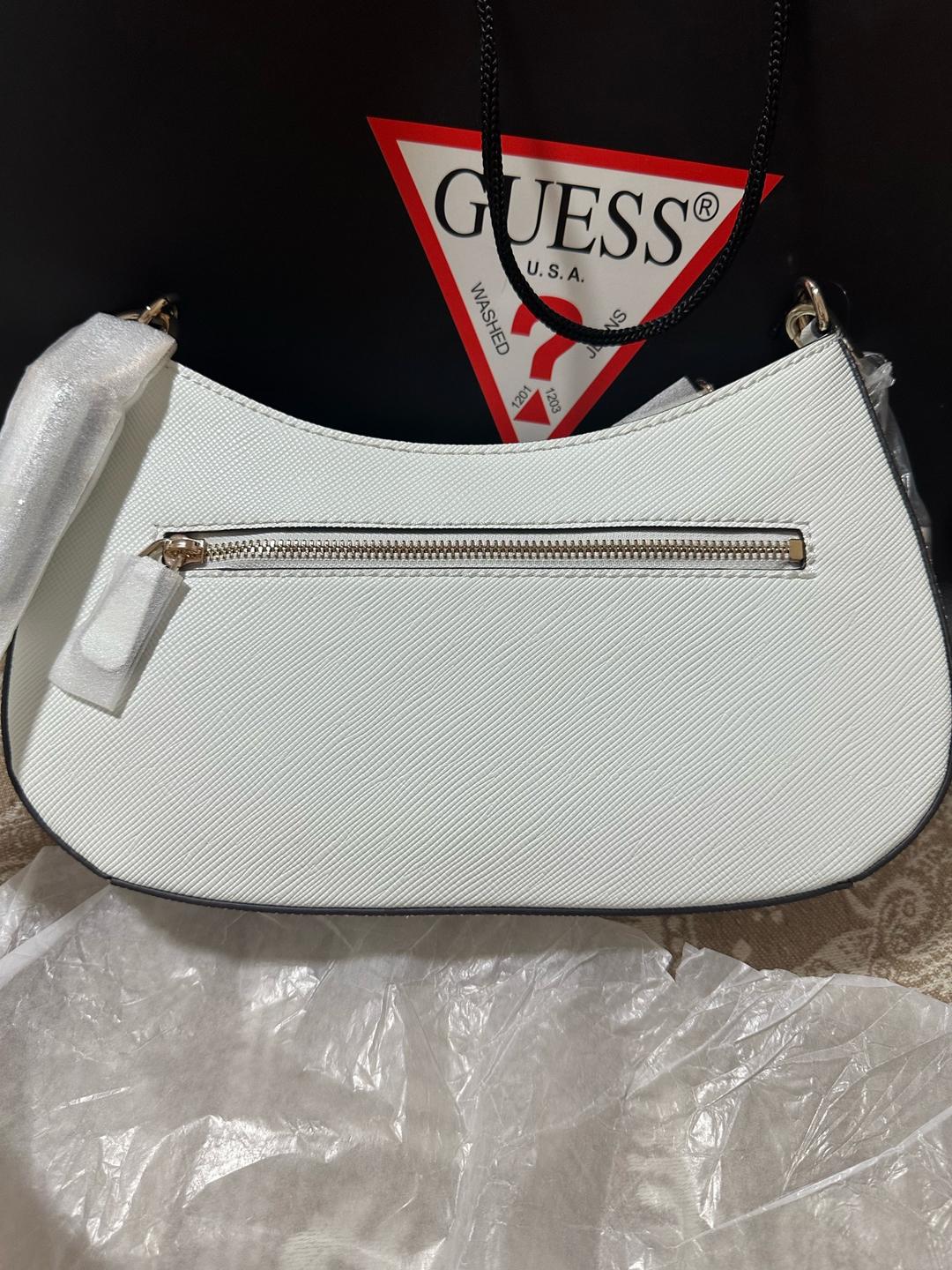 GUESS Белая сумка GUESS — фото 2