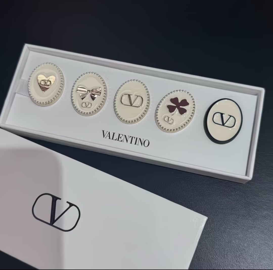 Valentino Valentino набор брошей (vip gift) — фото 2