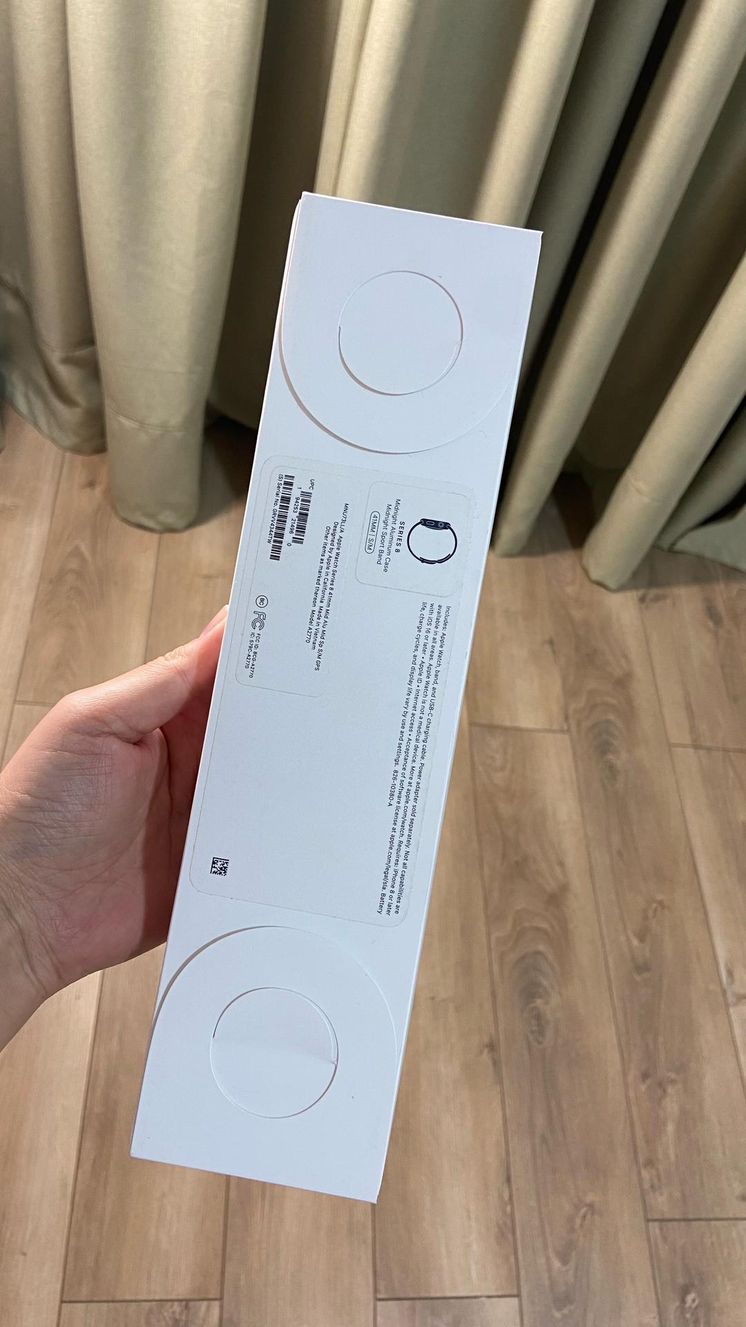Apple Продам Apple Watch 8 series, 41 mm — фото 2