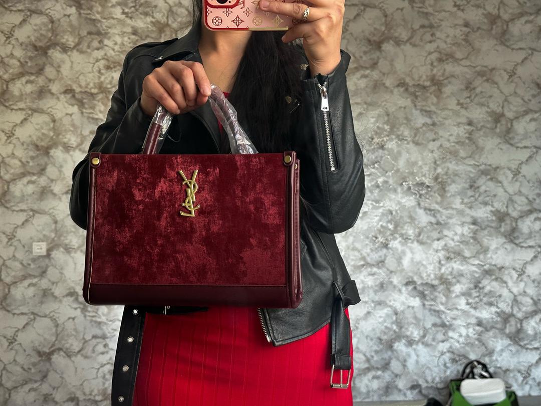 Yves Saint Laurent Сумка тоут бордового цвета — фото 2