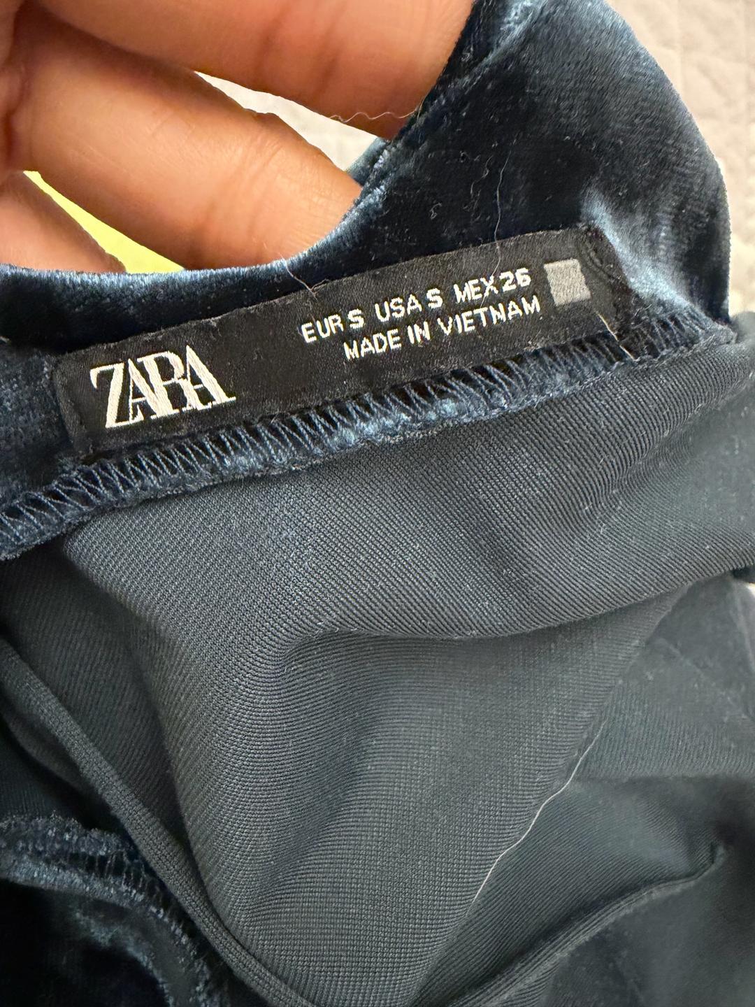 Zara Zara бархатное  S — фото 2
