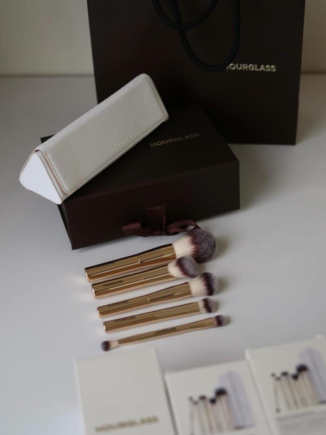 Hourglass Набор кистей Hourglass — фото 2