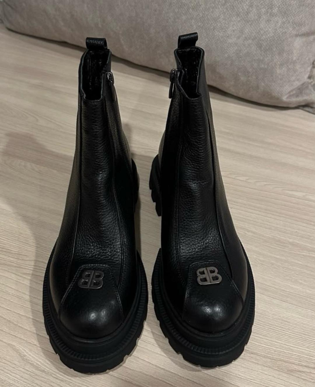 Balenciaga Женские ботинки осенние натуралка — фото 2