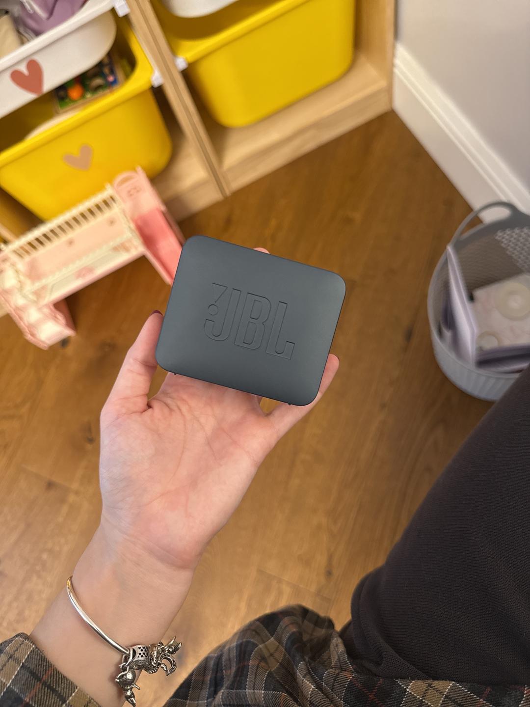 JBL Портативная колонка JBL GO — фото 2
