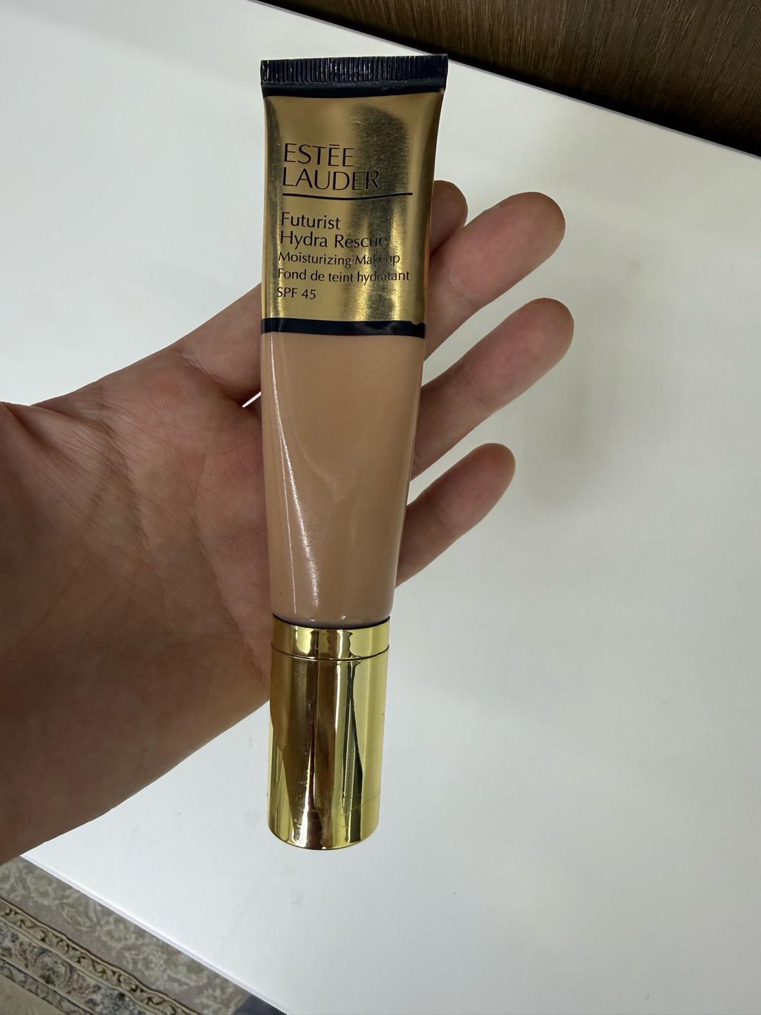 Estée Lauder Тональный крем Estee Lauder Futurist Hydra Rescue 3N2 Wheat — фото 2