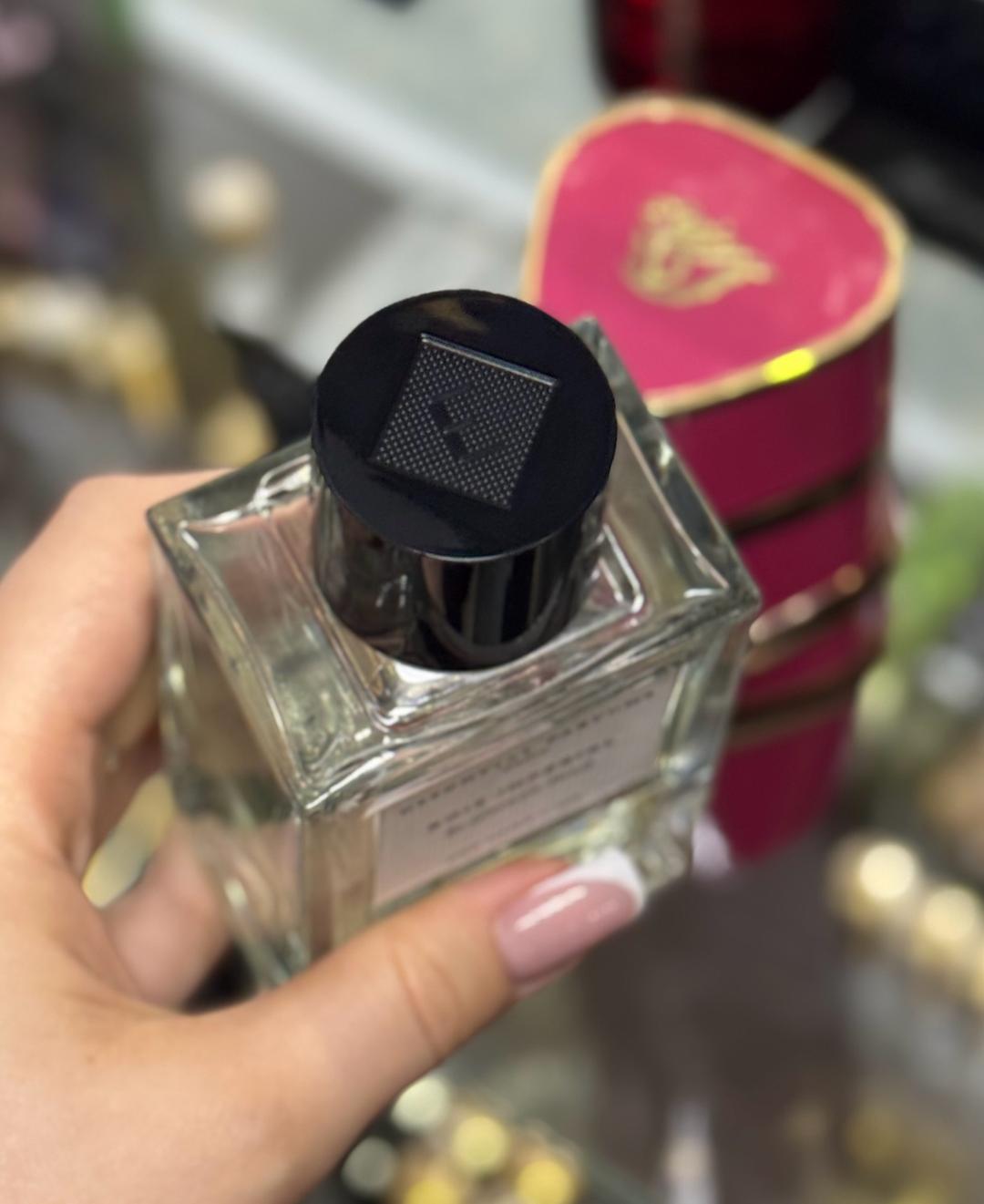 Essential Parfums Paris Bois imperial Оригинал — фото 2