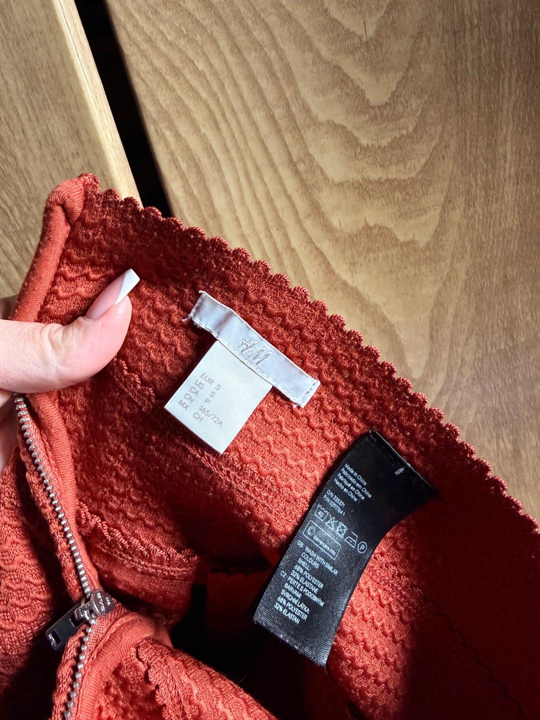 H&M Юбка H&M с высокой посадкой, плотная фактурная ткань — фото 2