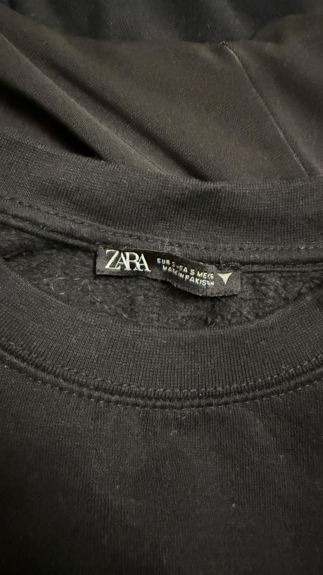 Zara черный свитшот женский — фото 2
