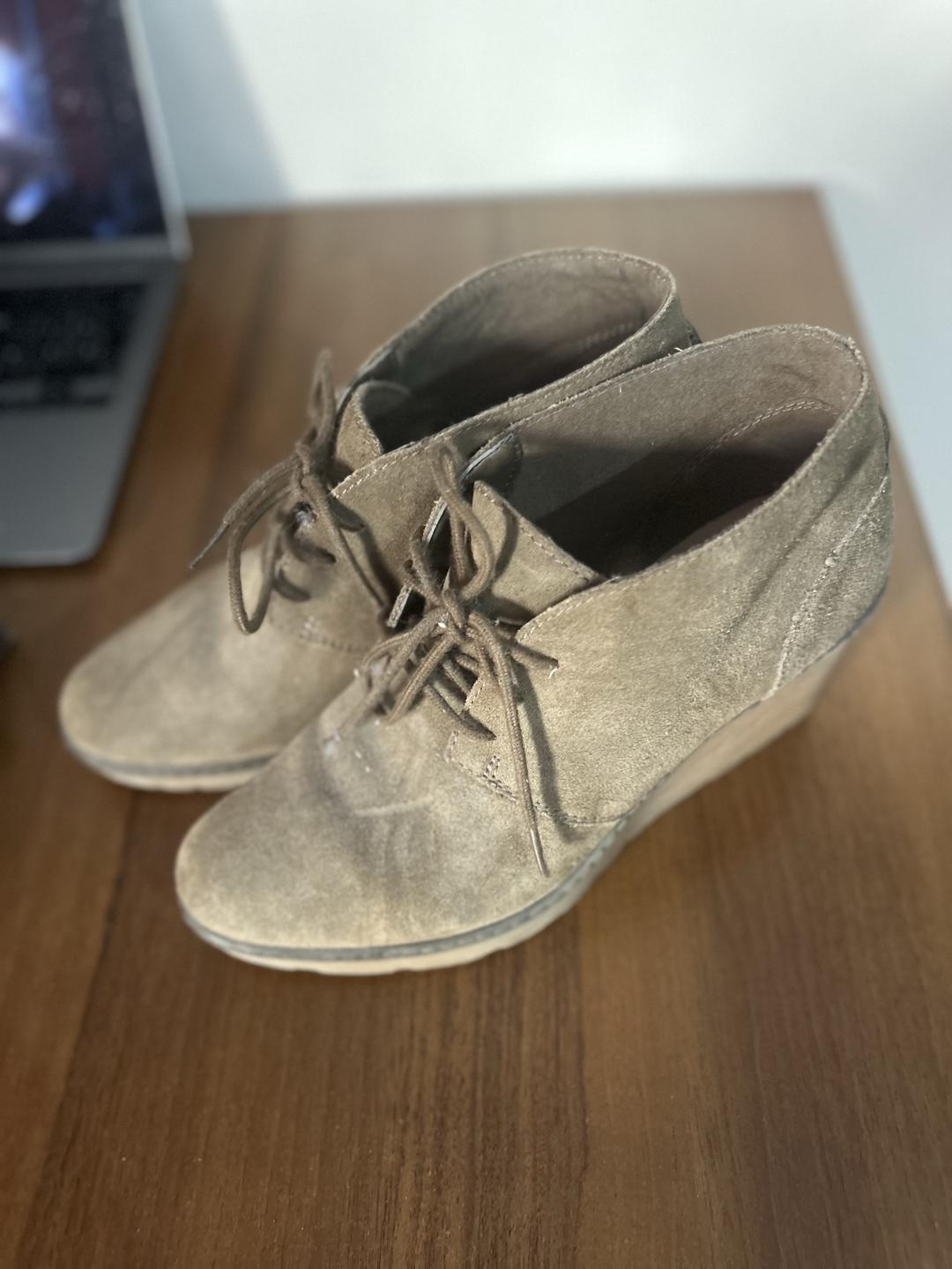 Нет бренда Ботинки Clarks замшевые, 37 размер — фото 2