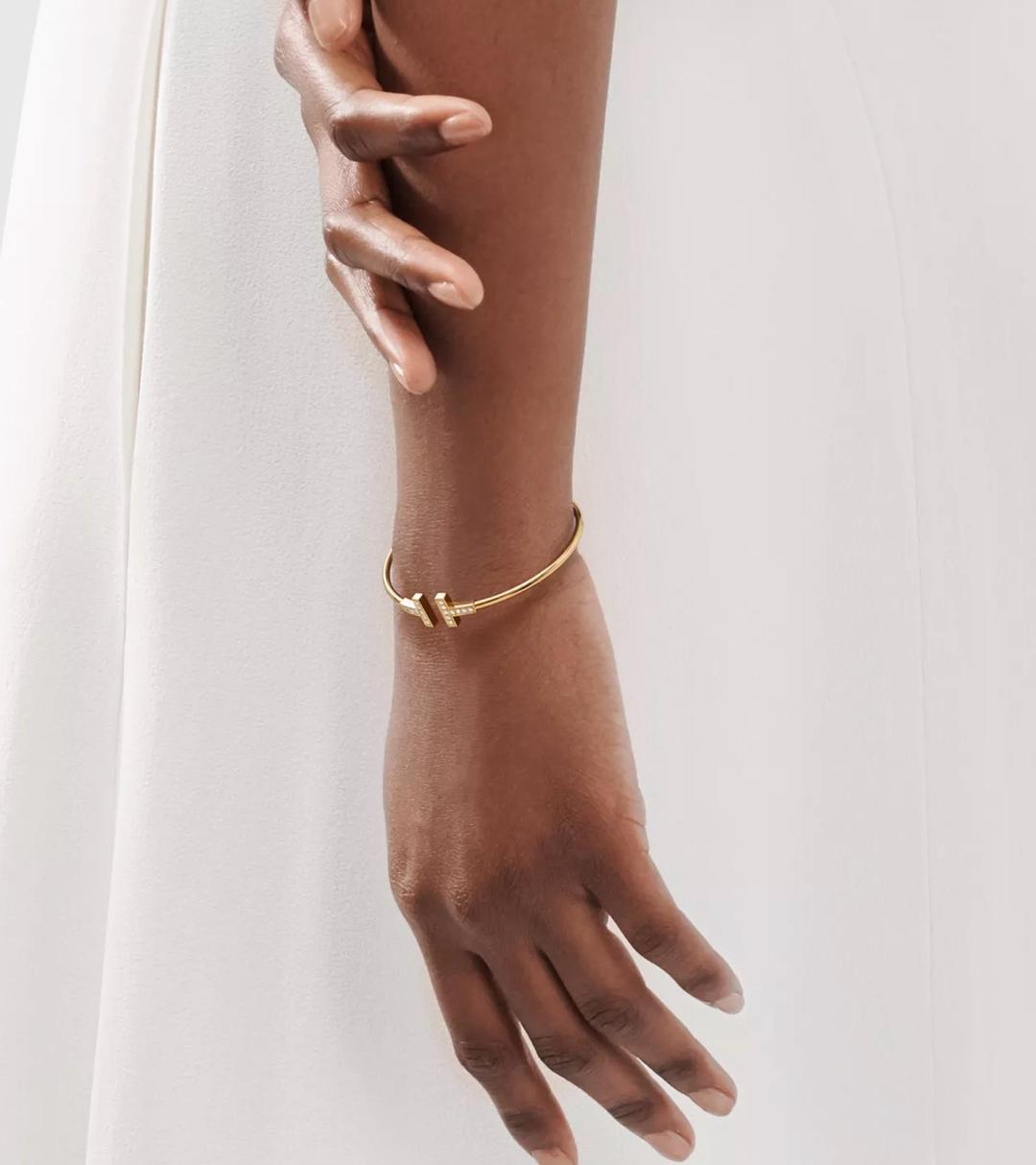 Tiffany & Co. Золотой браслет с камнями T-образной формы — фото 2