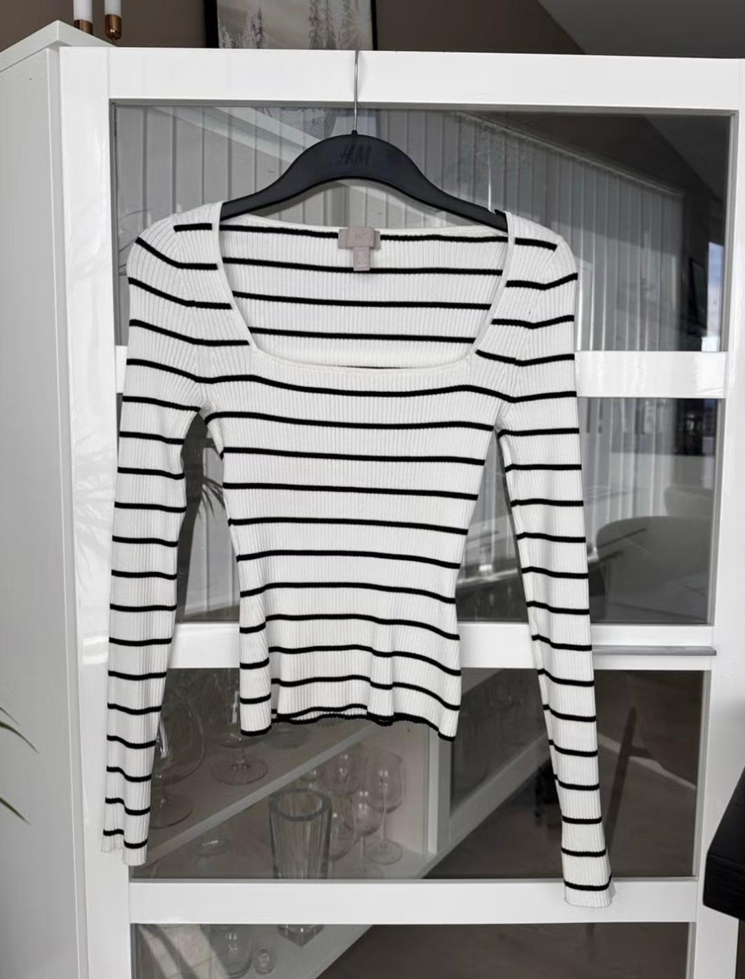 H&M Лонгслив  H&M — фото 2