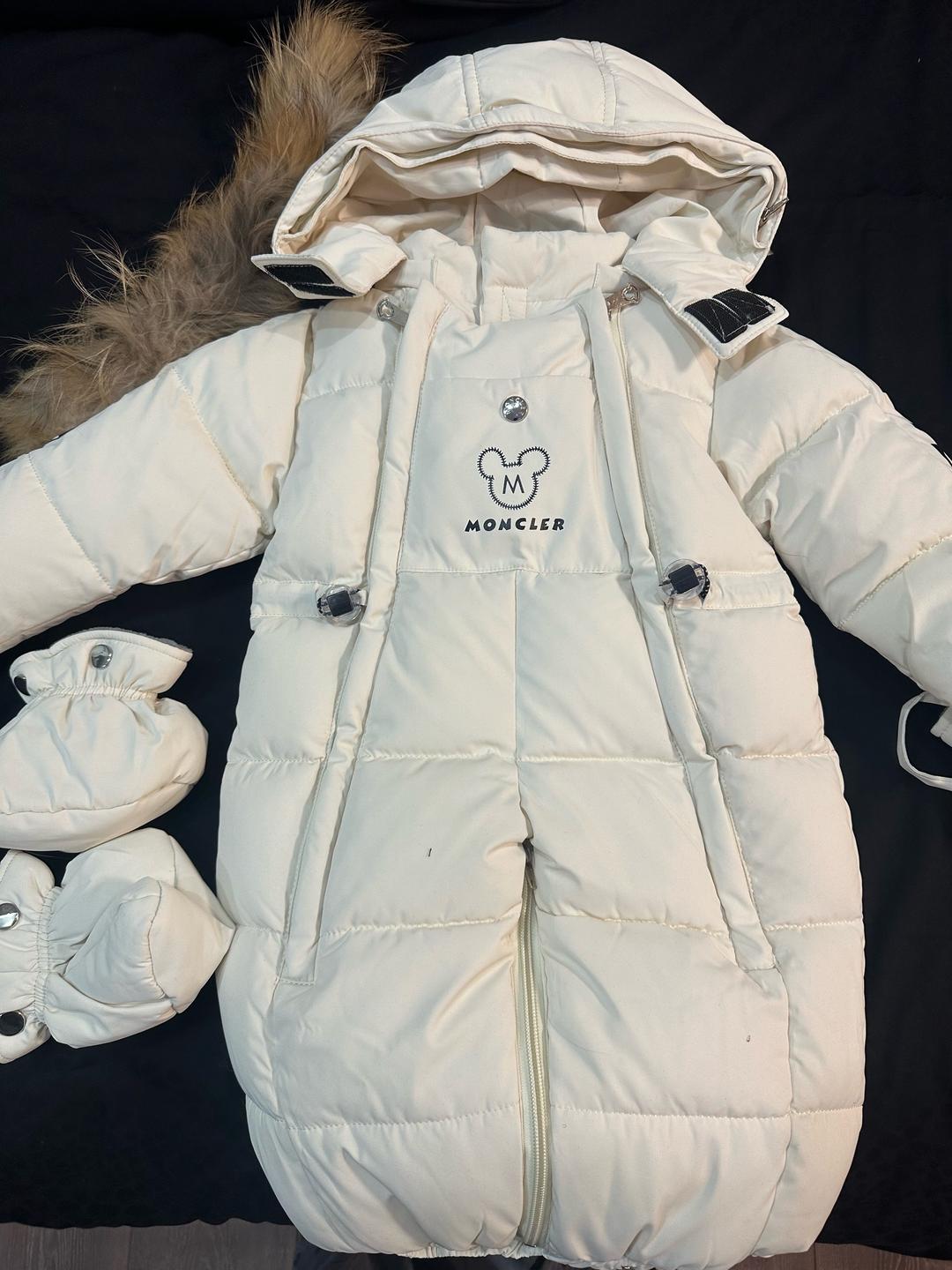 Moncler Зимний комбинезон — фото 2