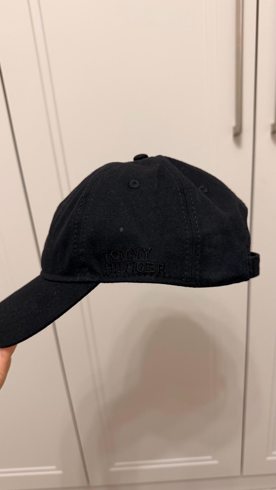 Tommy Hilfiger Кепка — фото 2