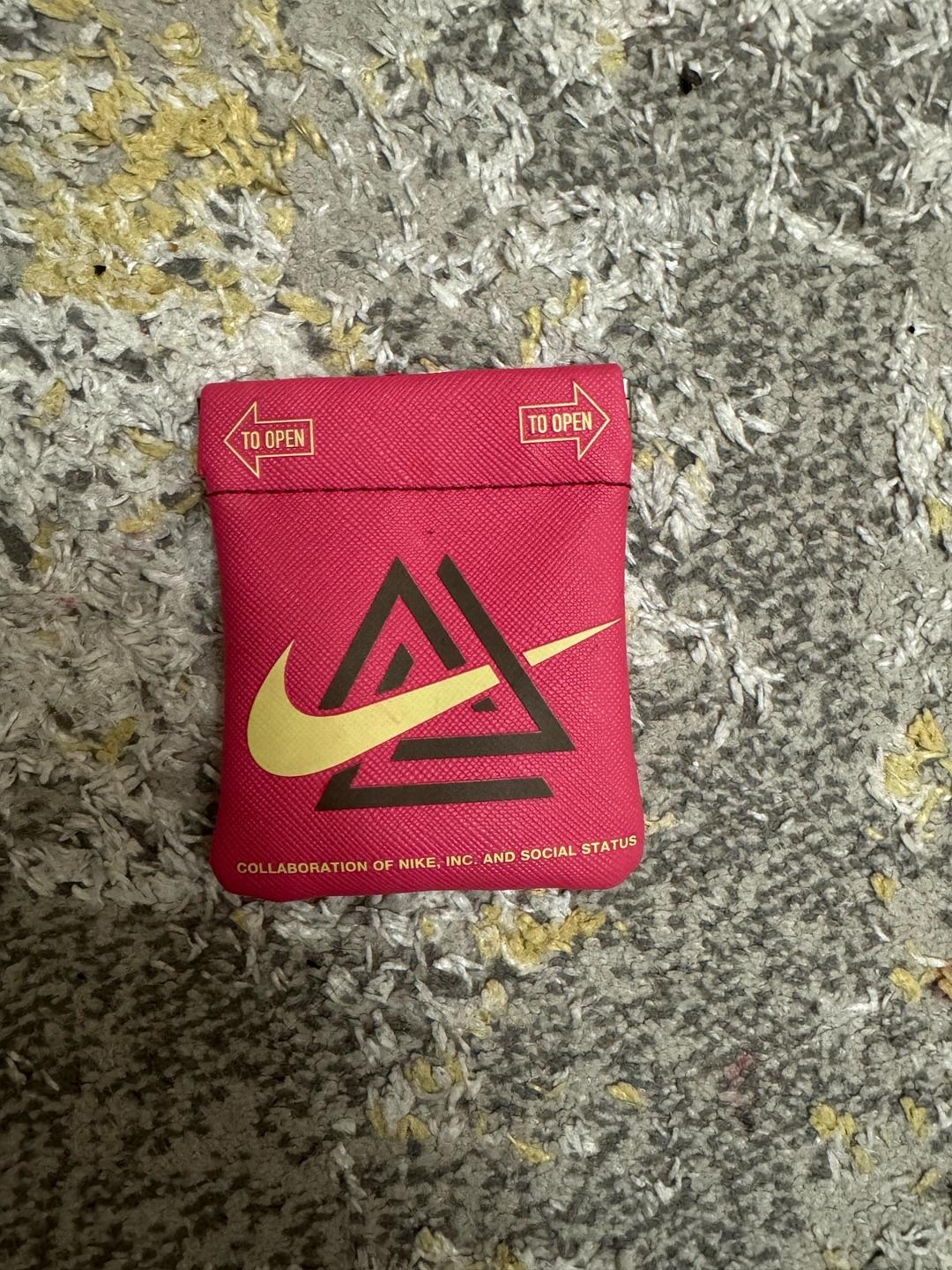 Nike Футляр для мелочей лимитированный , качественный от найк — фото 2