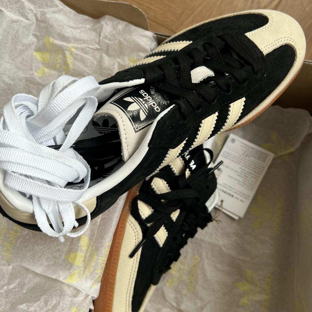 Adidas Обувь.Кеды Adidas оригинал — фото 2