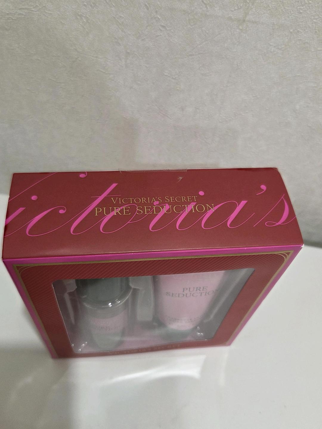 Victoria's Secret Victoria's Secret мист и лосьон для тела — фото 2