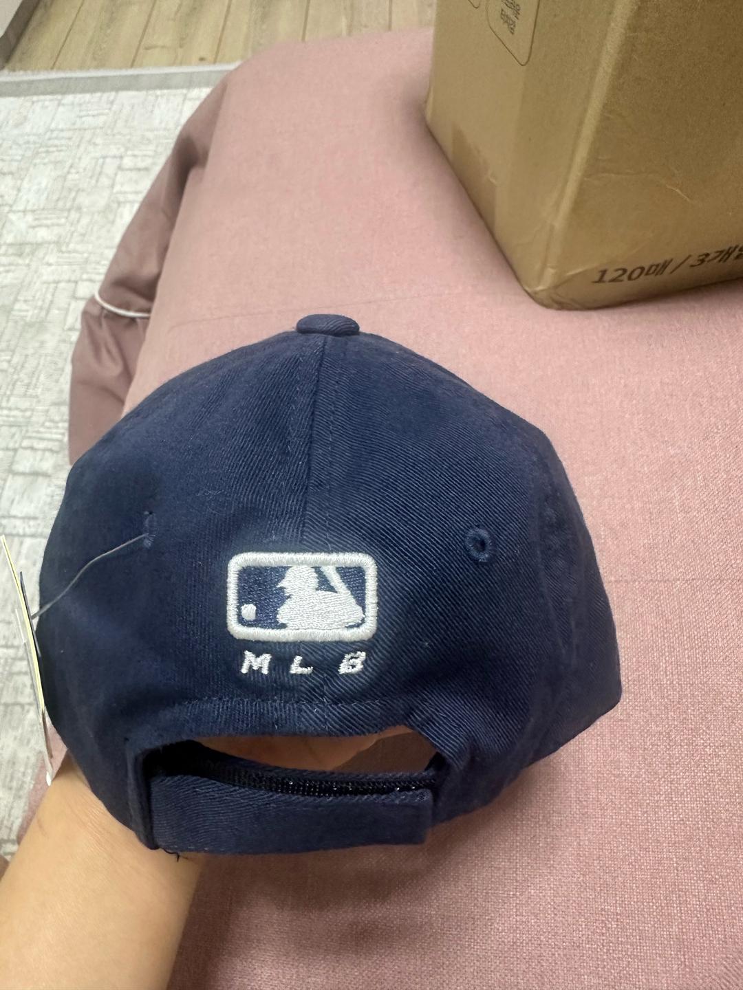 MLB MLB — фото 2