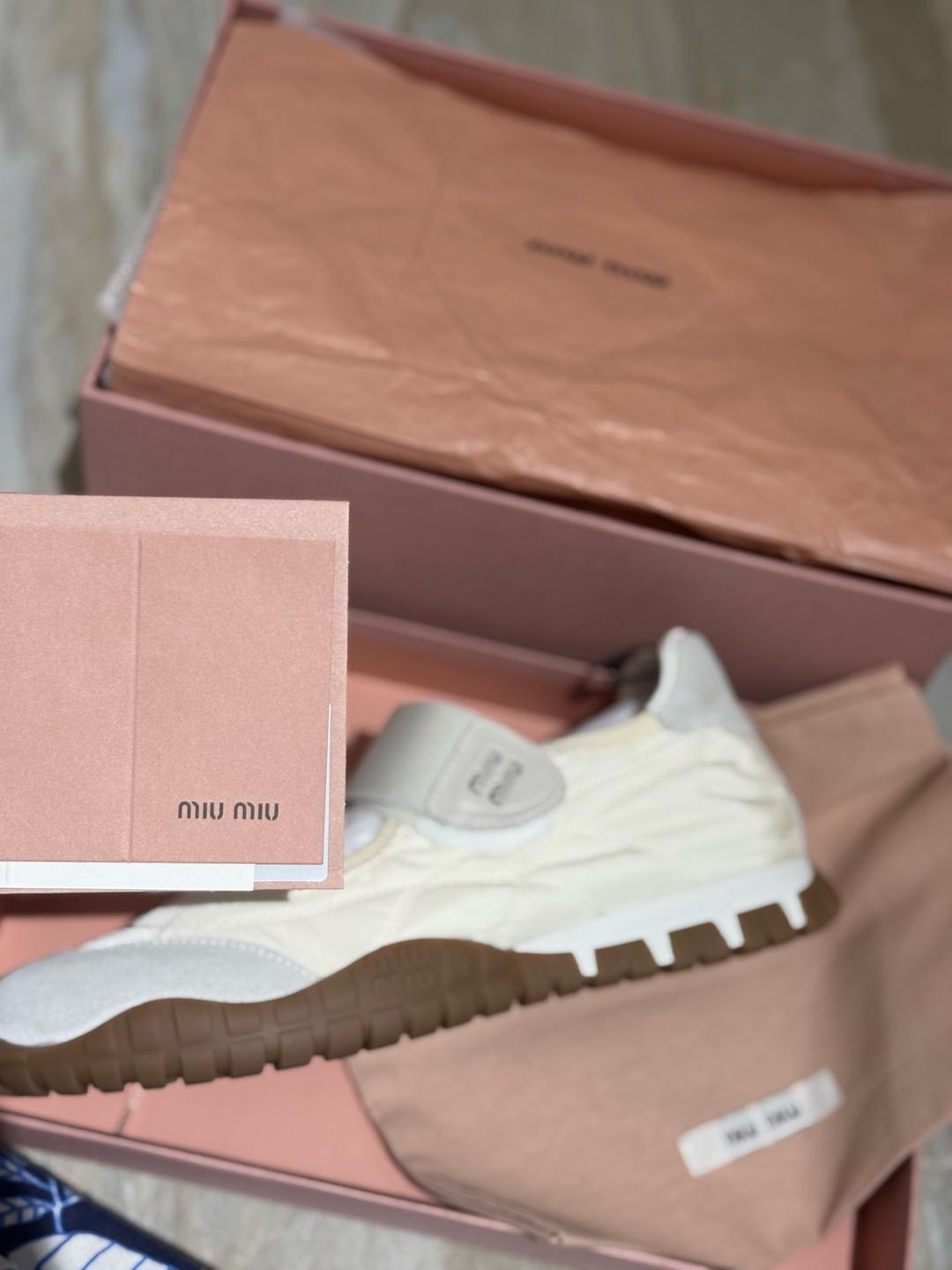 Miu Miu Кроссовки Miu Miu — фото 2