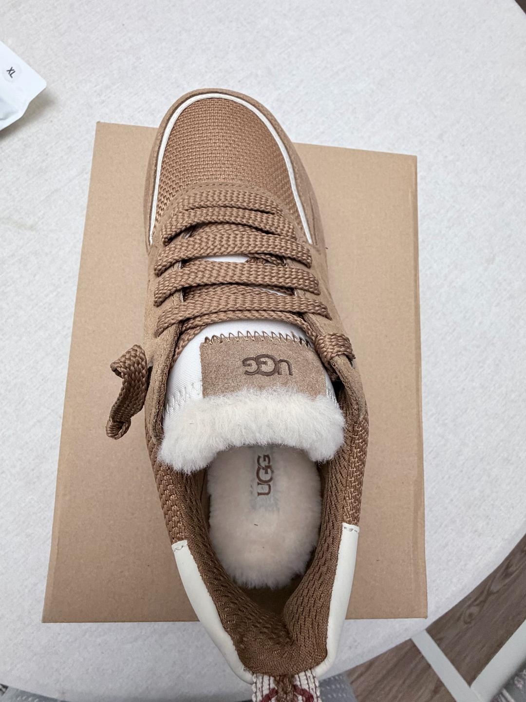UGG Кроссовки UGG — фото 2