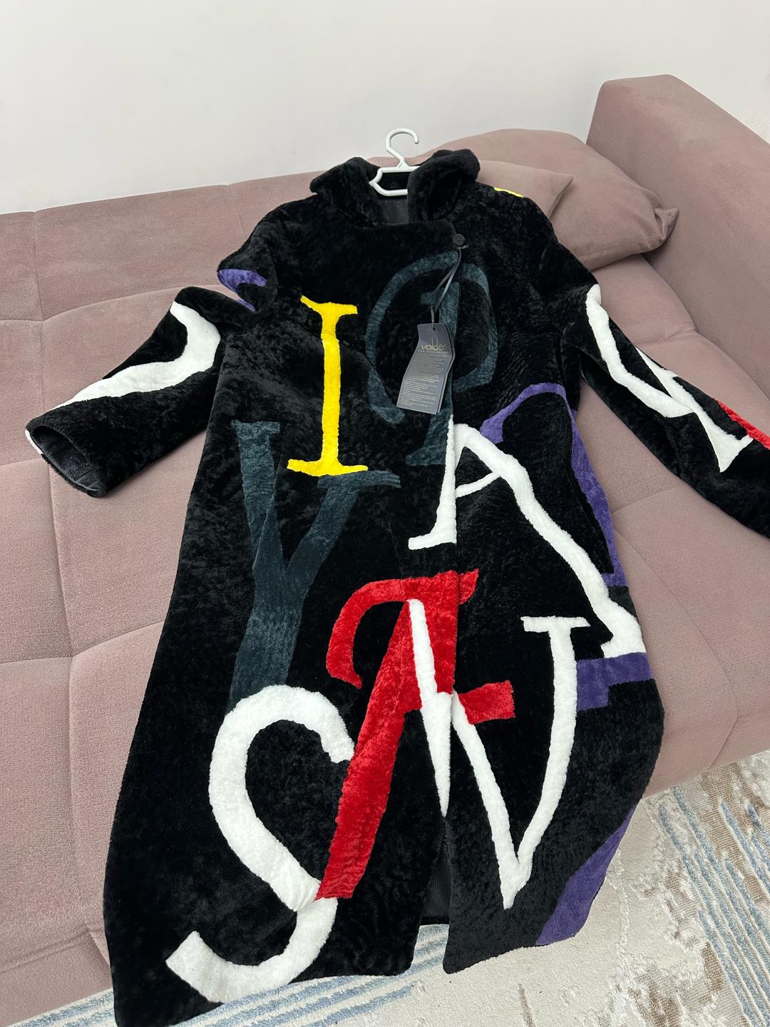 Нет бренда Новая шуба с принтом — фото 2