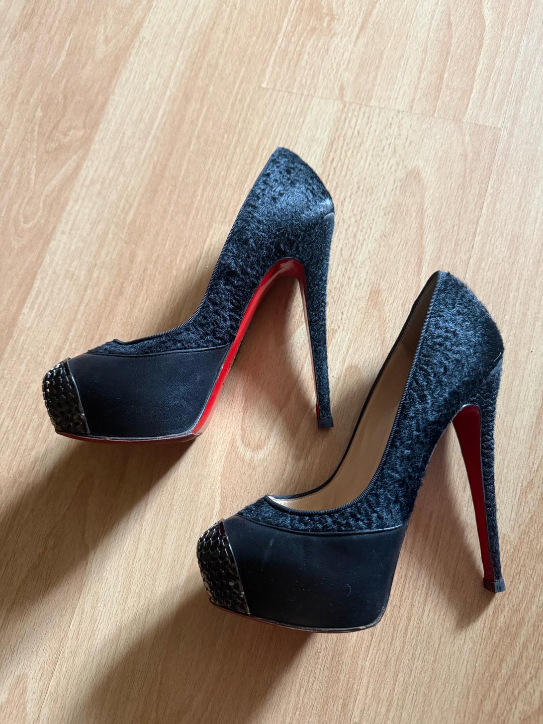 Christian Louboutin Туфли Christian Louboutin — фото 2
