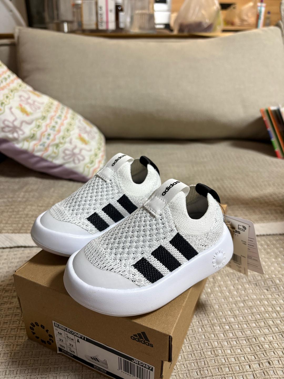 Adidas Новые Детские Кроссовки Adidas — фото 2