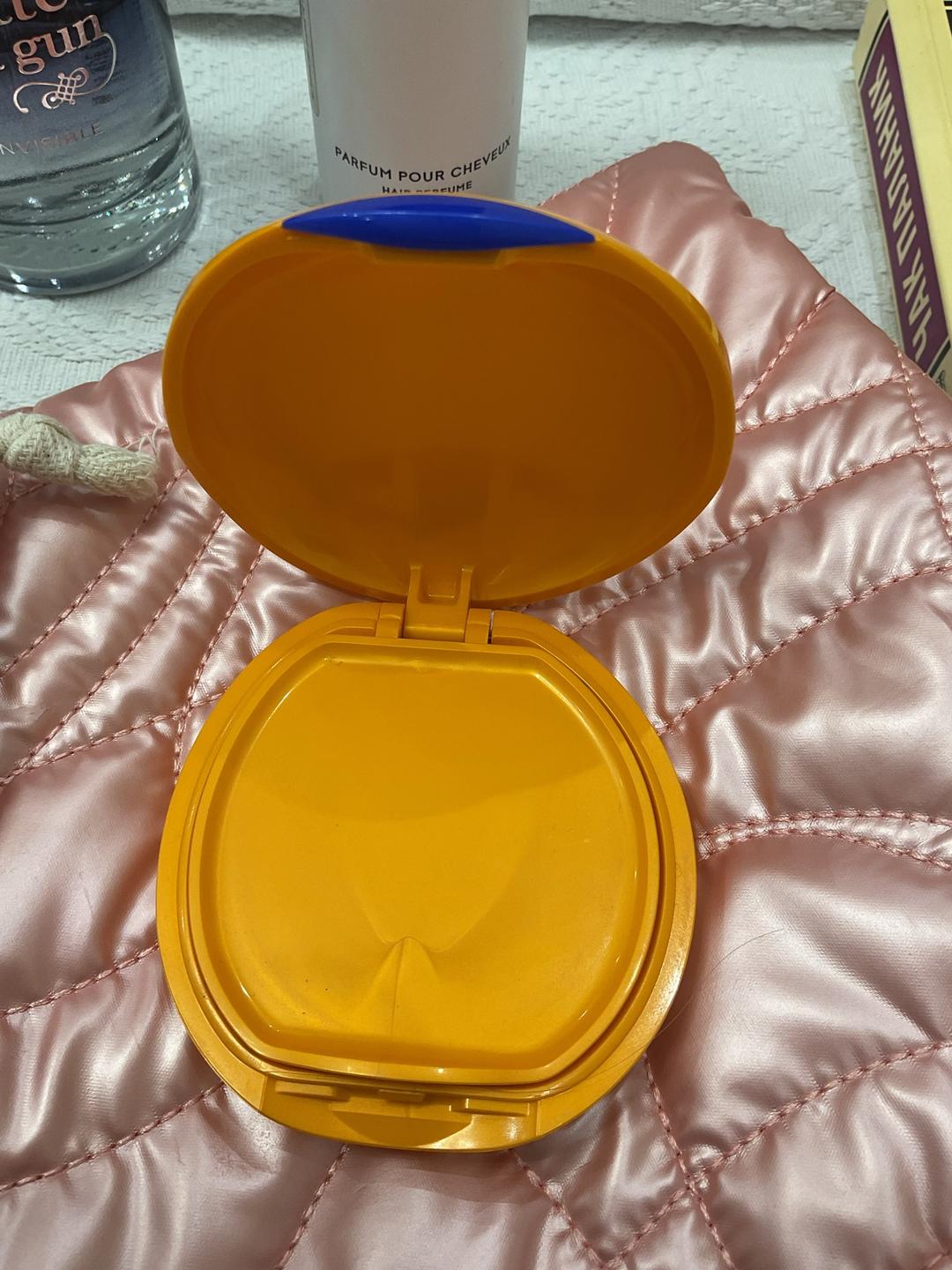 Shiseido Тональное средство с эффектом загара Shiseido Tanning Compact Foundation SPF 10 — фото 2