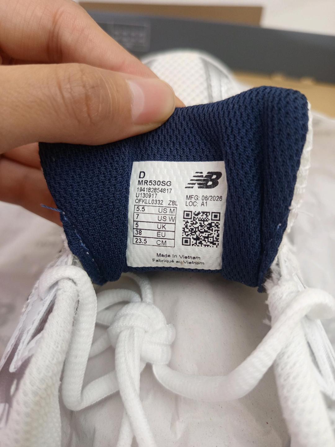 New Balance Кроссовки New Balance 530 (Оригинал, 37.5 размер) — фото 2