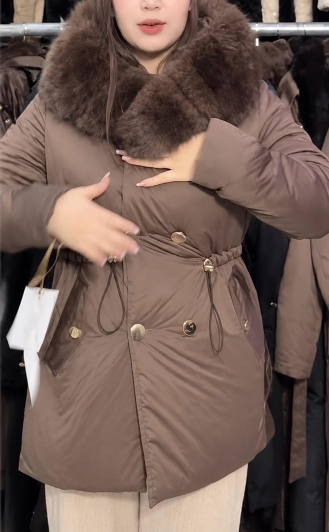 Max Mara Куртка с меховым воротником — фото 2