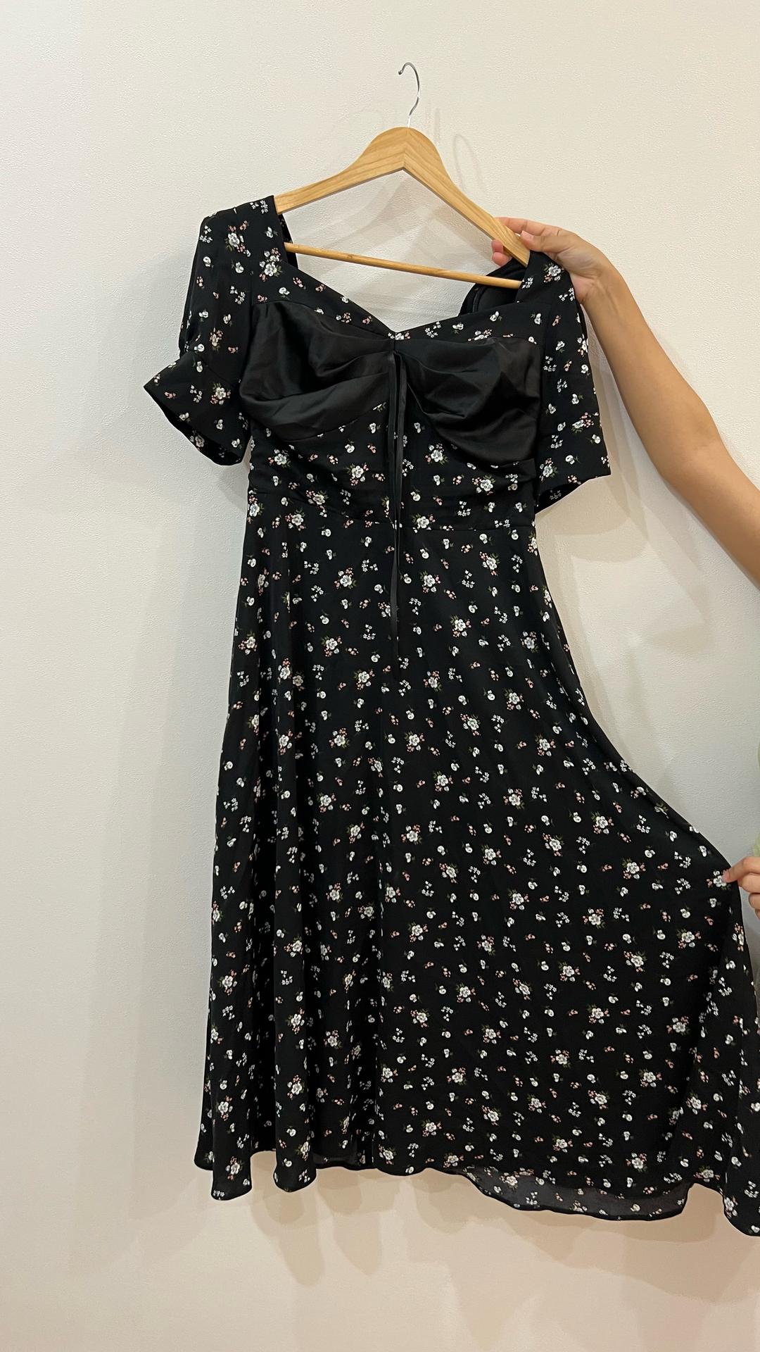 Alisha Atelier Черное платье миди в цветочный принт платье от казахстанского бренда Alisha atel — фото 2