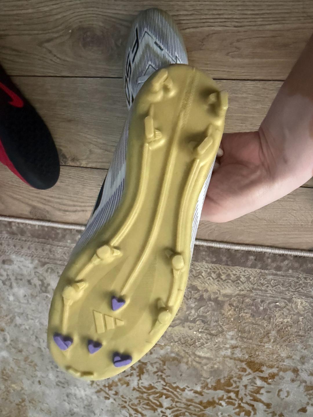 Adidas Футбольные бутсы adidas F50 — фото 2