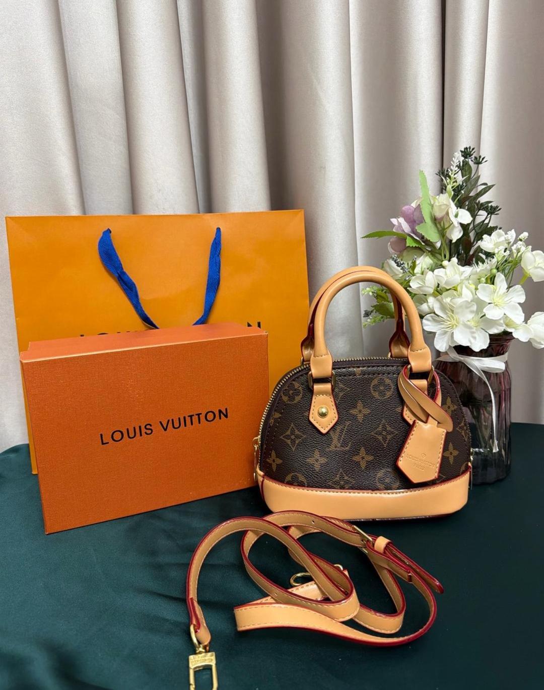 Louis Vuitton LV сумка — фото 2