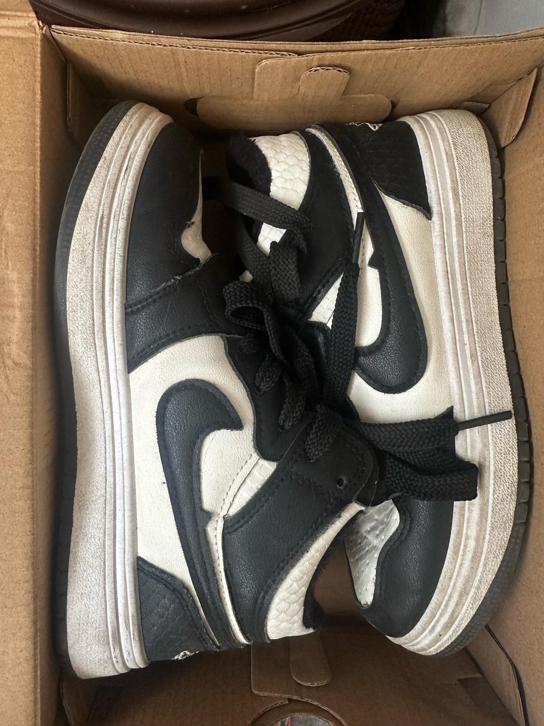Nike Кроссовки детские Nike — фото 2