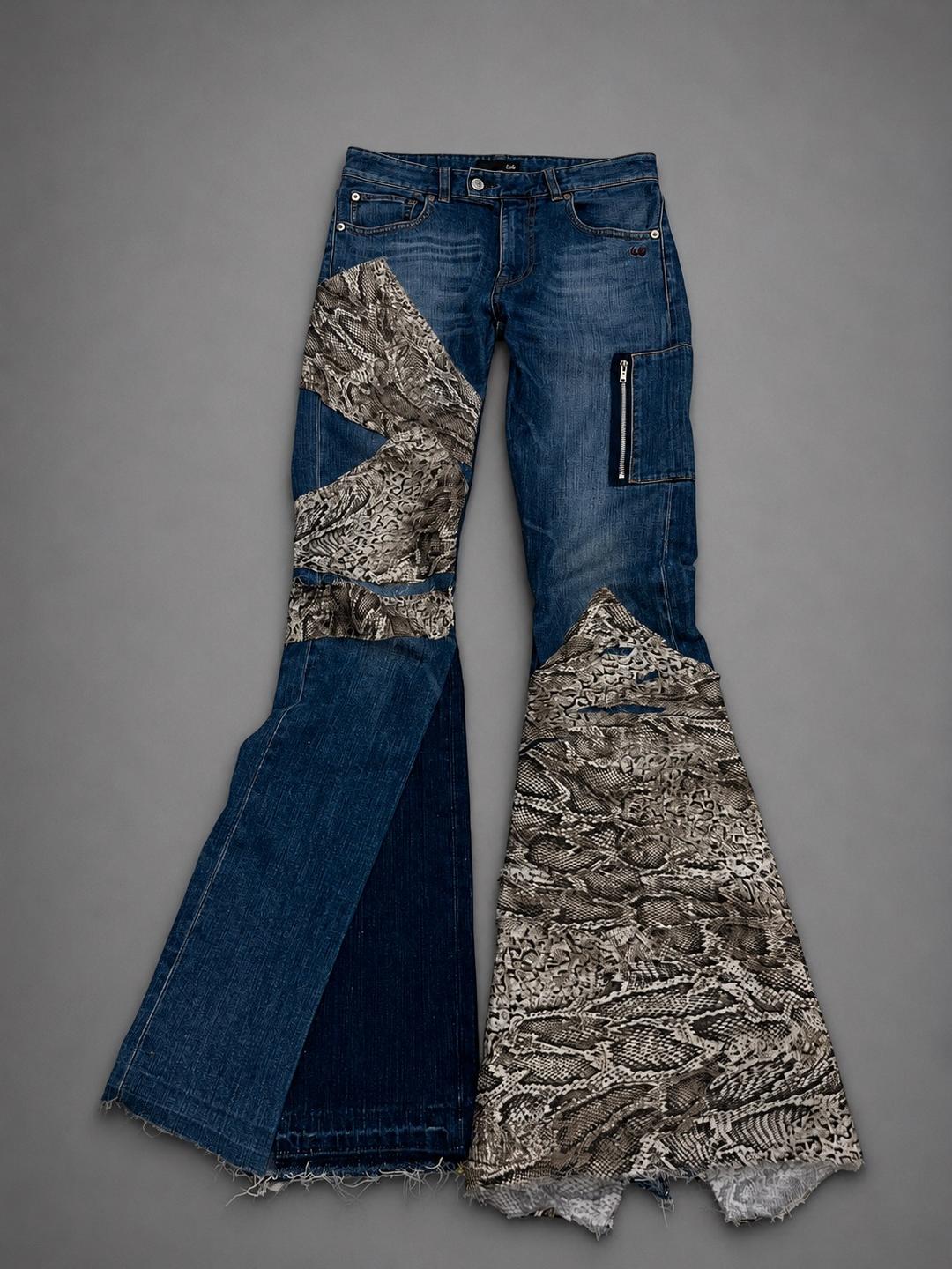 undercover x uniqlo Undercover x uniqlo flared custom jeans — фото 2