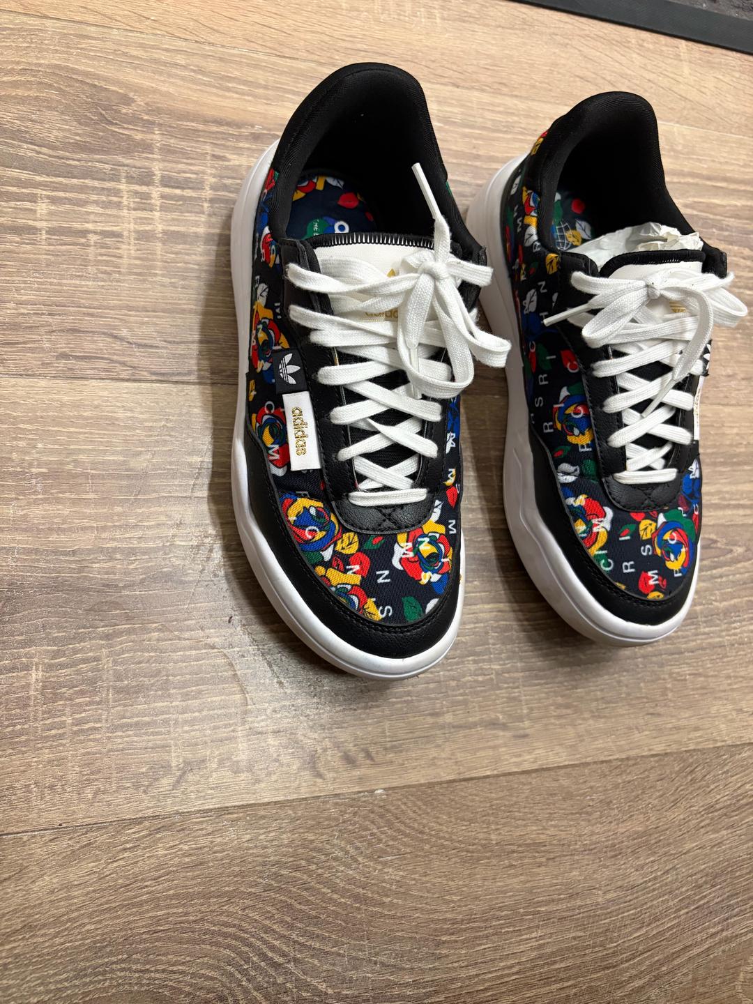 Adidas Женские кроссовки adidas 37рр — фото 2