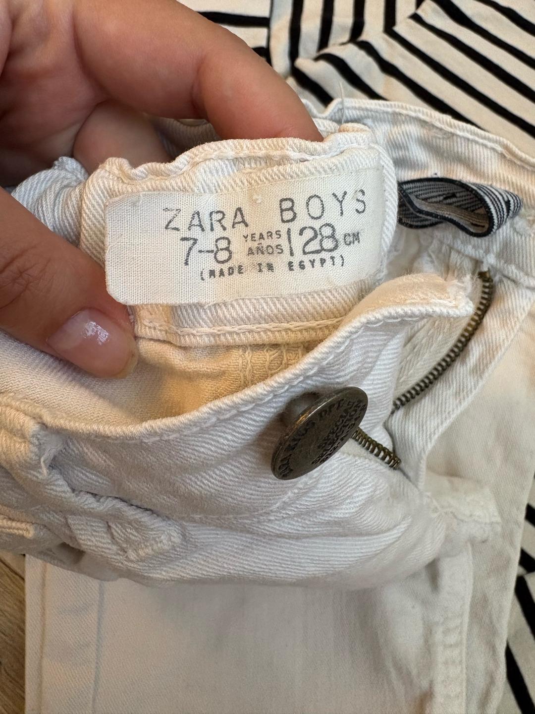Zara Kids Белые джинсы от Zara, в подарок лонгслив, на 7-8 лет, унисекс — фото 2