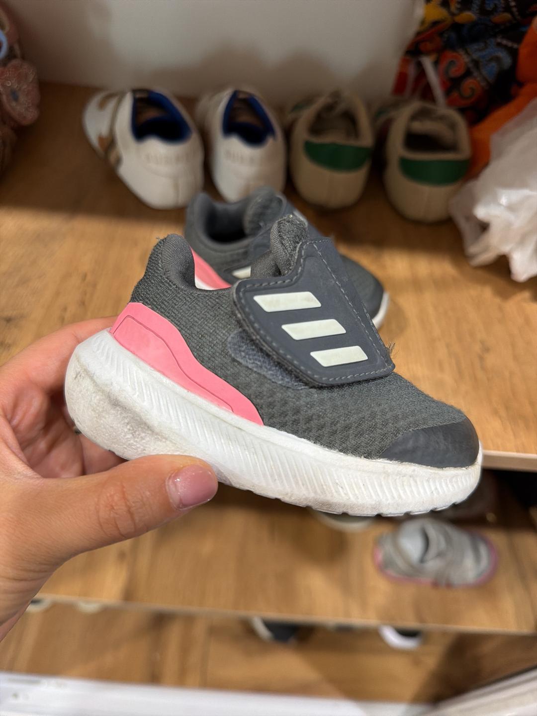 Adidas Кроссовки adidas — фото 2
