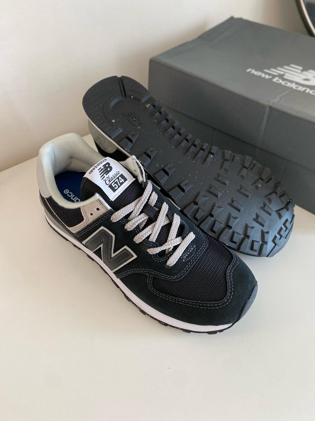 New Balance Кроссовки New Balance 574 Black Grey Оригинал — фото 2