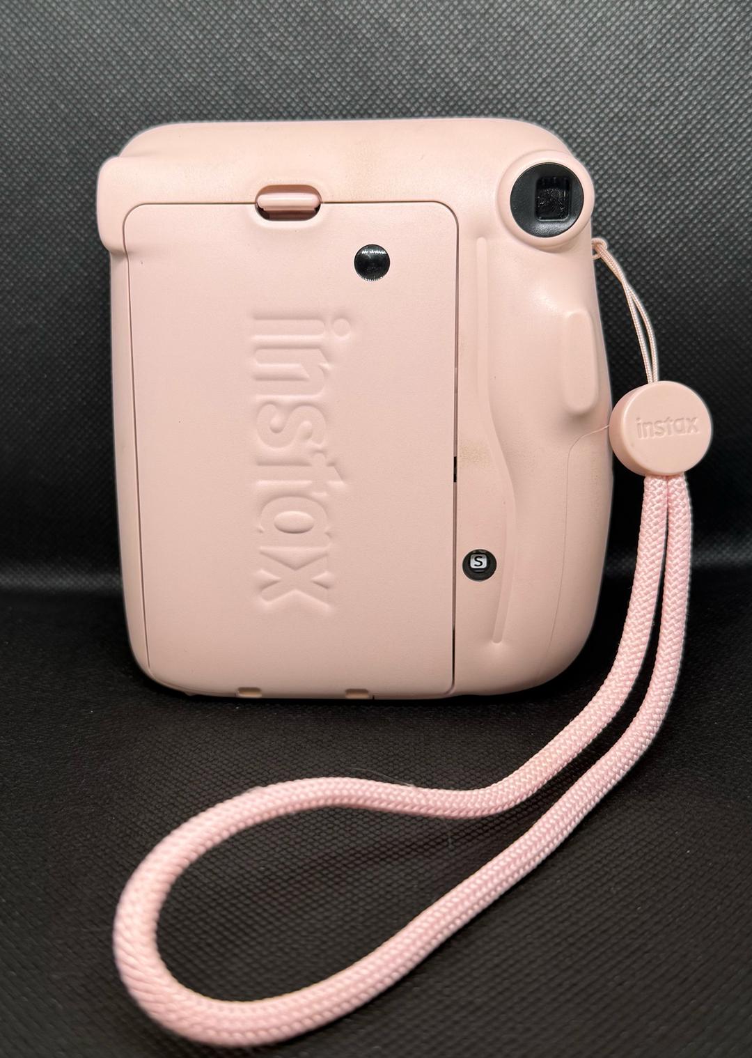 Fujifilm Фотоаппарат Fujifilm Instax mini 11 — фото 2