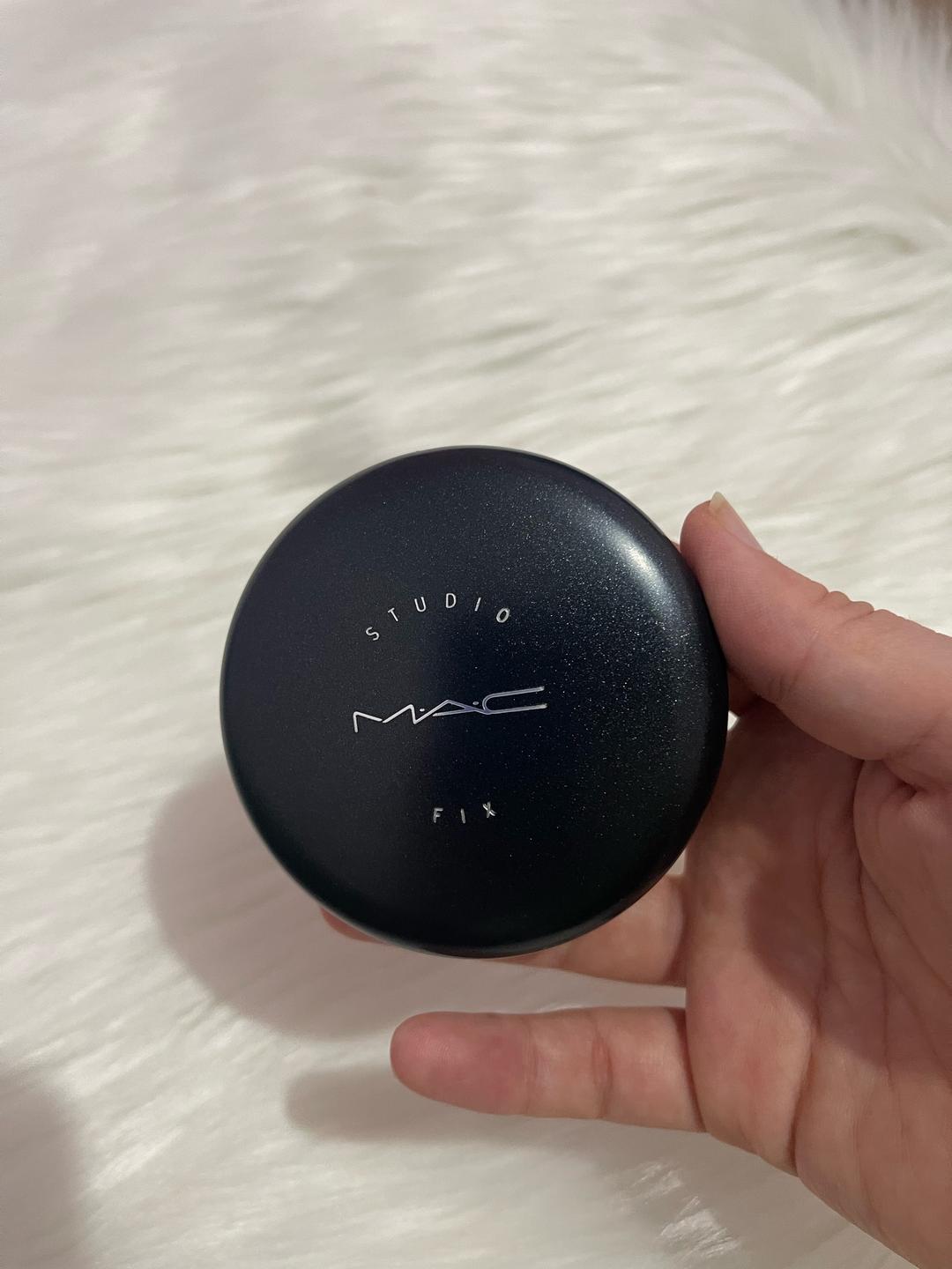 MAC MAC STUDIO FIX POWDER PLUS FOUNDATION — фото 2